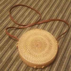 Rattan circle crossbody bag